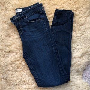 Bullhead mid rise skinniest jean